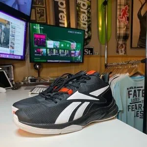 Reebok | Shoes | Reebok Mens More Buckets Gy5473 Black  display picture 1
